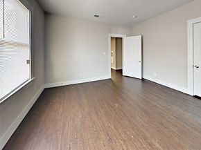 1824  Stella Avenue , Dallas Texas 75203