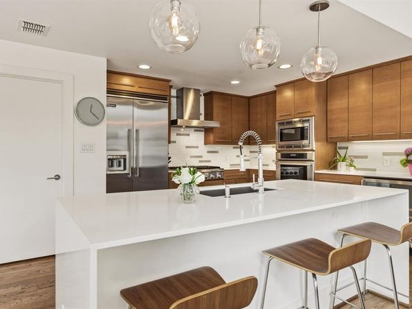 5640  Brookstown Drive , Dallas Texas 75230