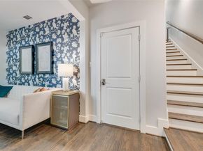 5807  Bryan Parkway  50, Dallas Texas 75206