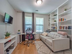 1141  Tea Olive Lane , Dallas Texas 75212