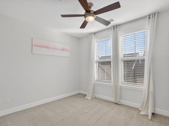 1141  Tea Olive Lane , Dallas Texas 75212