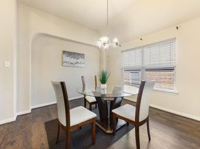 433  Castle Street , DeSoto Texas 75115