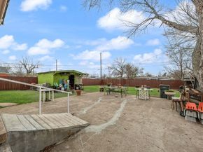 106 W Vista Drive , Garland Texas 75041