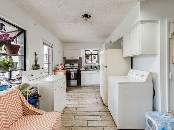 106 W Vista Drive , Garland Texas 75041