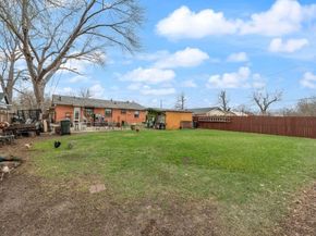 106 W Vista Drive , Garland Texas 75041