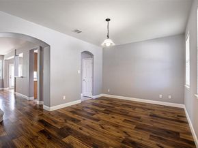 917  Warbler  , Aubrey Texas 76227