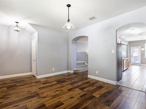 917  Warbler  , Aubrey Texas 76227