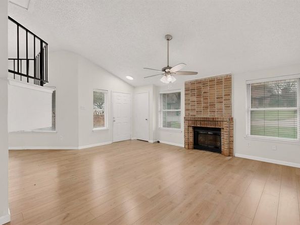 2407  Mustang Court , Lewisville Texas 75067