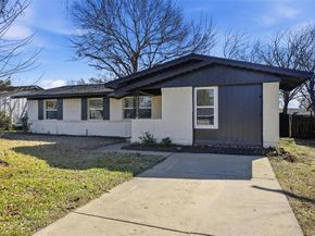 3922  Rainier Street , Irving Texas 75062