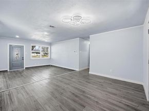 3922  Rainier Street , Irving Texas 75062