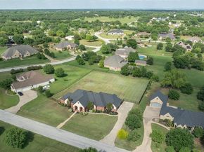 12809  Day Break Trail , Burleson Texas 76028