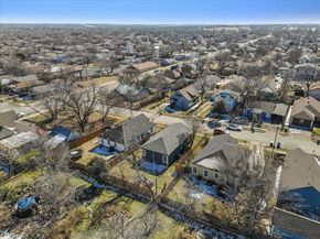 959 E Broadway Avenue , Fort Worth Texas 76104