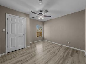 959 E Broadway Avenue , Fort Worth Texas 76104