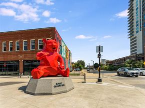 2080  Kelly Avenue  111, Dallas Texas 75215