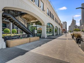 2080  Kelly Avenue  111, Dallas Texas 75215