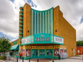 219 N Willomet Avenue , Dallas Texas 75208