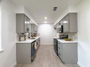 2933  Hunting Drive , Fort Worth Texas 76119