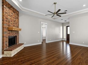 2700  Refugio Avenue , Fort Worth Texas 76164