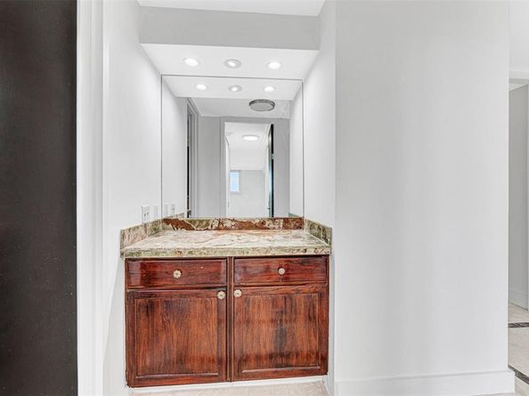 3883  Turtle Creek Boulevard  1016, Dallas Texas 75219