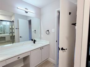 5757  Martel Avenue  B05, Dallas Texas 75206