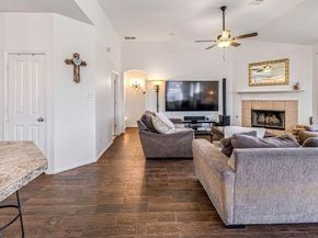 804  Ridge Point Drive , Grand Prairie Texas 75052