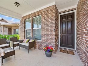 616  Chippewa Way , Aubrey Texas 76227