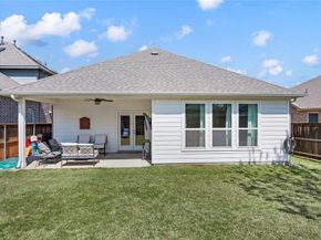 616  Chippewa Way , Aubrey Texas 76227