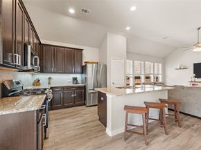 616  Chippewa Way , Aubrey Texas 76227