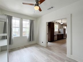 634  Turner Avenue , Dallas Texas 75208