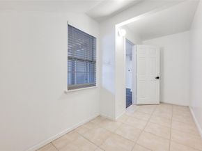 5550  Spring Valley Road  E22, Dallas Texas 75254