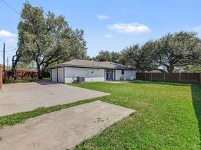 3127  Merrell Road , Dallas Texas 75229