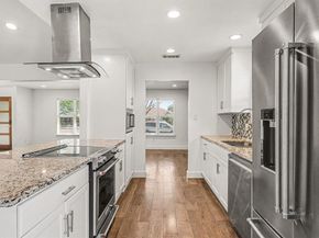 3127  Merrell Road , Dallas Texas 75229