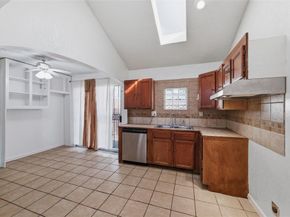 10654  Aledo Drive , Dallas Texas 75228