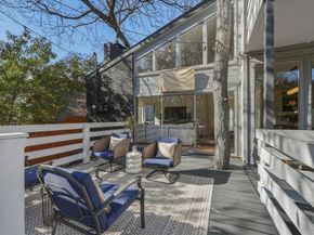965  Easton Place , Dallas Texas 75218