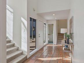 965  Easton Place , Dallas Texas 75218