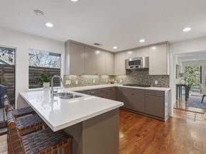 965  Easton Place , Dallas Texas 75218