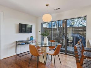 965  Easton Place , Dallas Texas 75218
