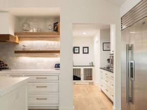 5702  Bent Trail , Dallas Texas 75248
