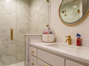 5702  Bent Trail , Dallas Texas 75248