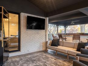 5702  Bent Trail , Dallas Texas 75248