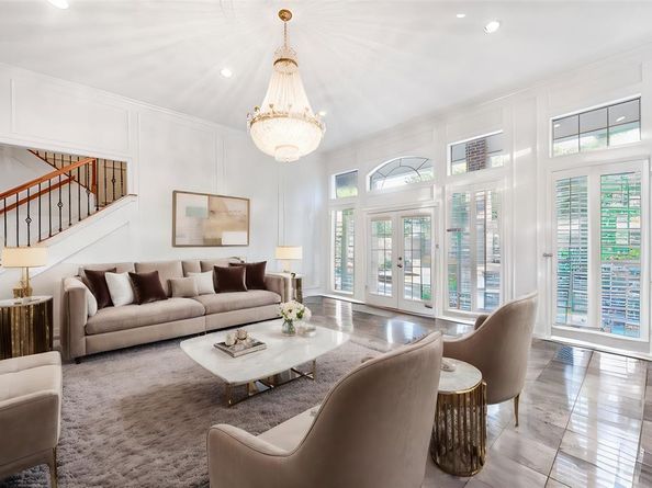 7204  Debbe Drive , Dallas Texas 75252