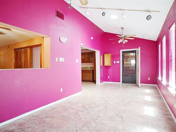 1734  Hartford Drive , Carrollton Texas 75007