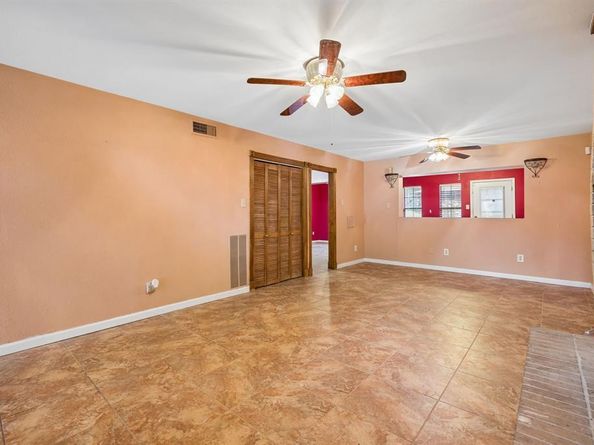 1734  Hartford Drive , Carrollton Texas 75007