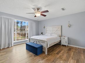 313  Georgian Oak Court , Lake Dallas Texas 75065