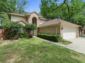 313  Georgian Oak Court , Lake Dallas Texas 75065