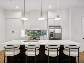 2147  Mail Avenue , Dallas Texas 75235