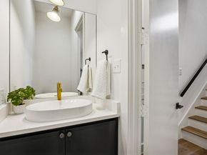 2147  Mail Avenue , Dallas Texas 75235