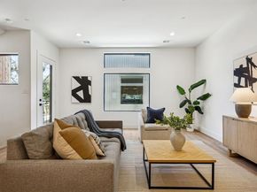 2147  Mail Avenue , Dallas Texas 75235