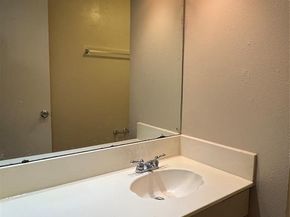 13422  Blossomheath Lane , Dallas Texas 75240
