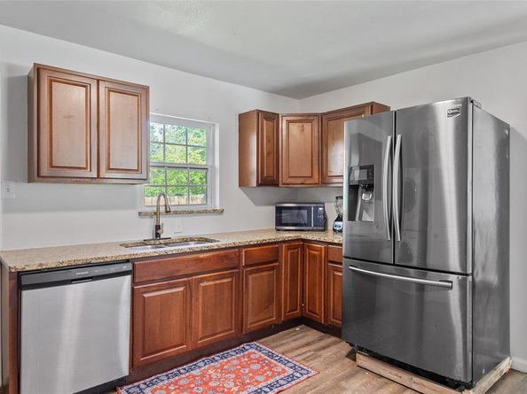 3000  Pate Drive , Fort Worth Texas 76105